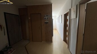 Ponúkame na predaj 4- izbový dvojgeneračný byt s balkónom. - 6