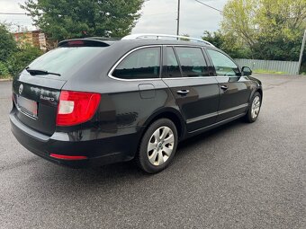 Škoda superb 2.0 Tdi 103kw combi elegance - 6