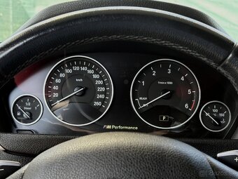 BMW F30 320d - 6