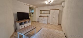 1 - izbový byt, Svätoplukova ul., Košice - Staré mesto - 6