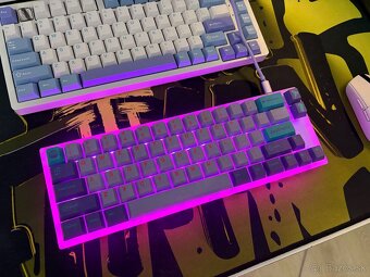 Herná klavesnica custom na základe Womier K66 - 6