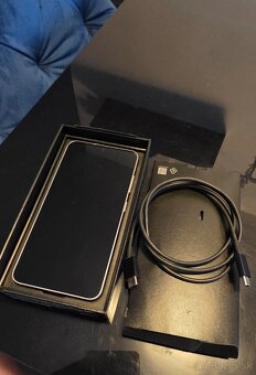 Samsung S24 - 6