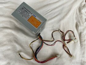 Disky 80GB a 160GB, Zdroj 300W a 400W - 6
