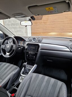 Suzuki Vitara 1.6 VVT Elegance 2WD - 6