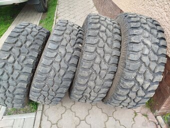 Nokian Rockproof 285/70R17 - 6