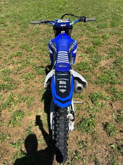 Yamaha Yzf 250 - 6