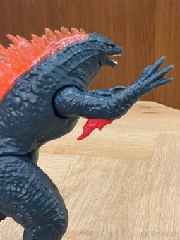 Godzilla x Kong Nová ríša - 6