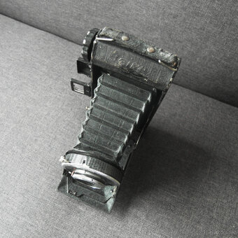 Starý fotoaparát Beirax - 6