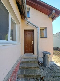 Rodinný dom / chalupa v tichej lokalite Košeca - 6