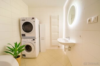 Podkrovie v srdci mesta: moderne zariadený 2-izbový byt, ? - 6