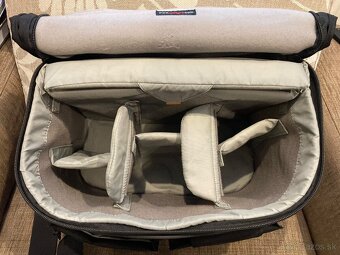 Fotobrašňa - Lowepro Stealth Reporter D550 AW - 6