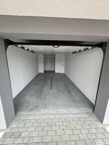 Prenájom garáž s park.státím pred garážou - 25 m2, Trenčín - 6