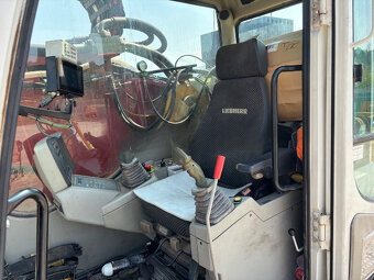70t tunel bagr panely Liebherr R954C Litronic panelování - 6