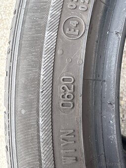 Predám 2ks BARUM 255/40 R18 - 6