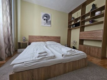 Ponúkam Vám na predaj veľkometrážny 3 izbový byt s balkónom. - 6