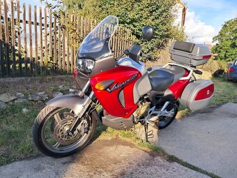 Honda XL 1000 V Varadero - 6