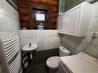 Výnimočný ihneď obývateľný RD v centre Rajca - 6