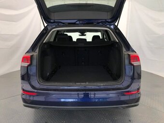 VW Golf Variant 1,0 TSI 81kW Life - rok 2022 - 6