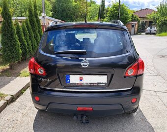 Nissan Qashqai 2.0 Tekna 4x4 + video - 6