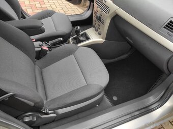 Opel Astra 1,6 benzín výborný stav - 6