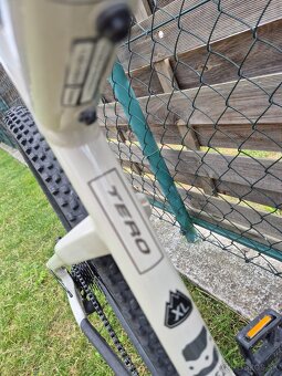 SPECIALIZED TURBO TERO 3.0 VELKOST XL - 6