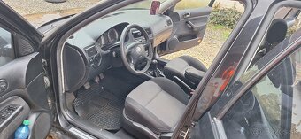 Ponukam na predaj golf mk4 - 6