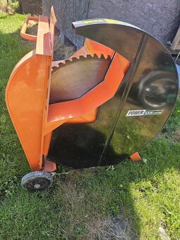Predám Cirkulár power SAV lcs 700 - 6