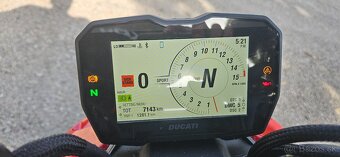 Ducati streetfighter V4S - 6