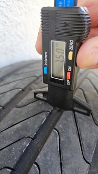 Letné pneu CONTINENTAL Premium Contact C 285/45 R21 V XL - 6