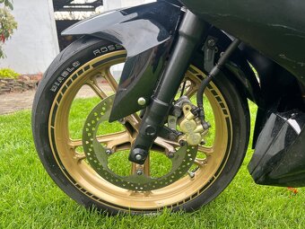 Yamaha yzf r125 - 6