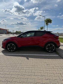 Predám auto Toyota CH-R GR Sport 2.0 - 6