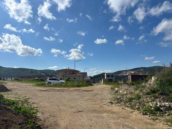 Na predaj stavebný pozemok 700 m2, Trenčianske Jastrabie - 6