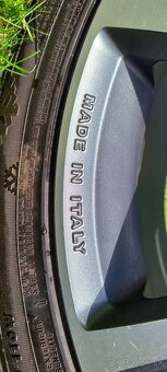 Audi Q7 2005 - 2014 275/45 R20 - 6