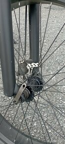 Elektrický celoodpružený bicykel JINGHMA R 5 - 6