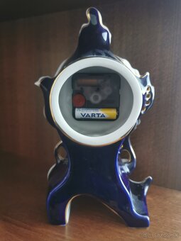 Royal Dux-porcelánové hodiny, funkčné - 6