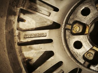 ALU disky audi R18 - 6