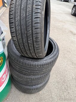 225/40 R18 Barum - 6