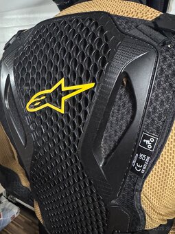 Chránič tela Alpinestars Bionic Action 2 čierno-hnedý - 6