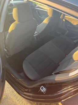 Predám Volkswagen Golf 5 1.6 16v - 6