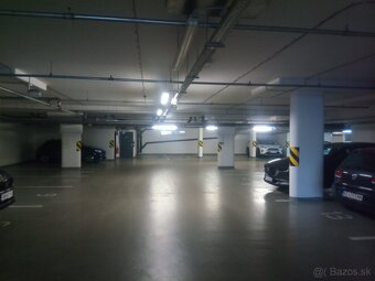 Na prenájom parkovacie státie, Rezidencia pri Radnici - - 6