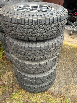 Jeep Wrangler 255/75 r17 A/T sada - 6