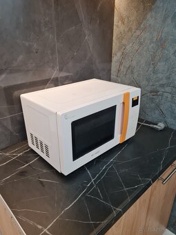 Mikrovlnka Daewoo - 6