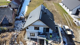 Výstavba a rekonštrukcia striech - 6