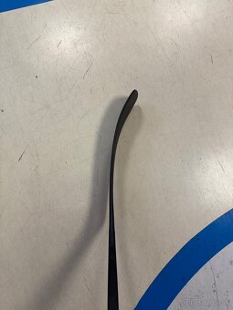 UPLNE NOVA PROFI HOKEJKA CCM JETSPEED FT4 PRO HANZ CUSTOM - 6