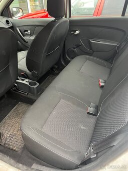 Dacia logan - 6