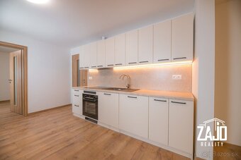 2-izbový byt na prenájom  Nové Mesto nad Váhom, Malinovského - 6