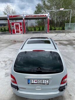 Predám Renault Scénic 1.8 85 KW R.v. 2002 - 6