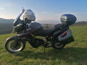 Aprilia Caponord 1000 - 6
