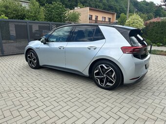 Volkswagen ID.3 Pro S Performance 77kWh Tour 5 - 6