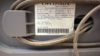 Predam Chladnicku Trojkombinacia Plin elektrina 12 voltov a - 6